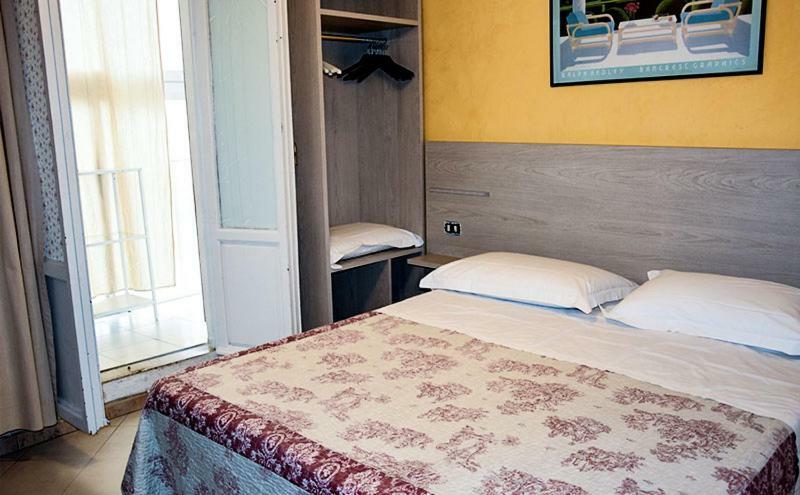 Affittacamere Sant' Apollonia Florence Extérieur photo